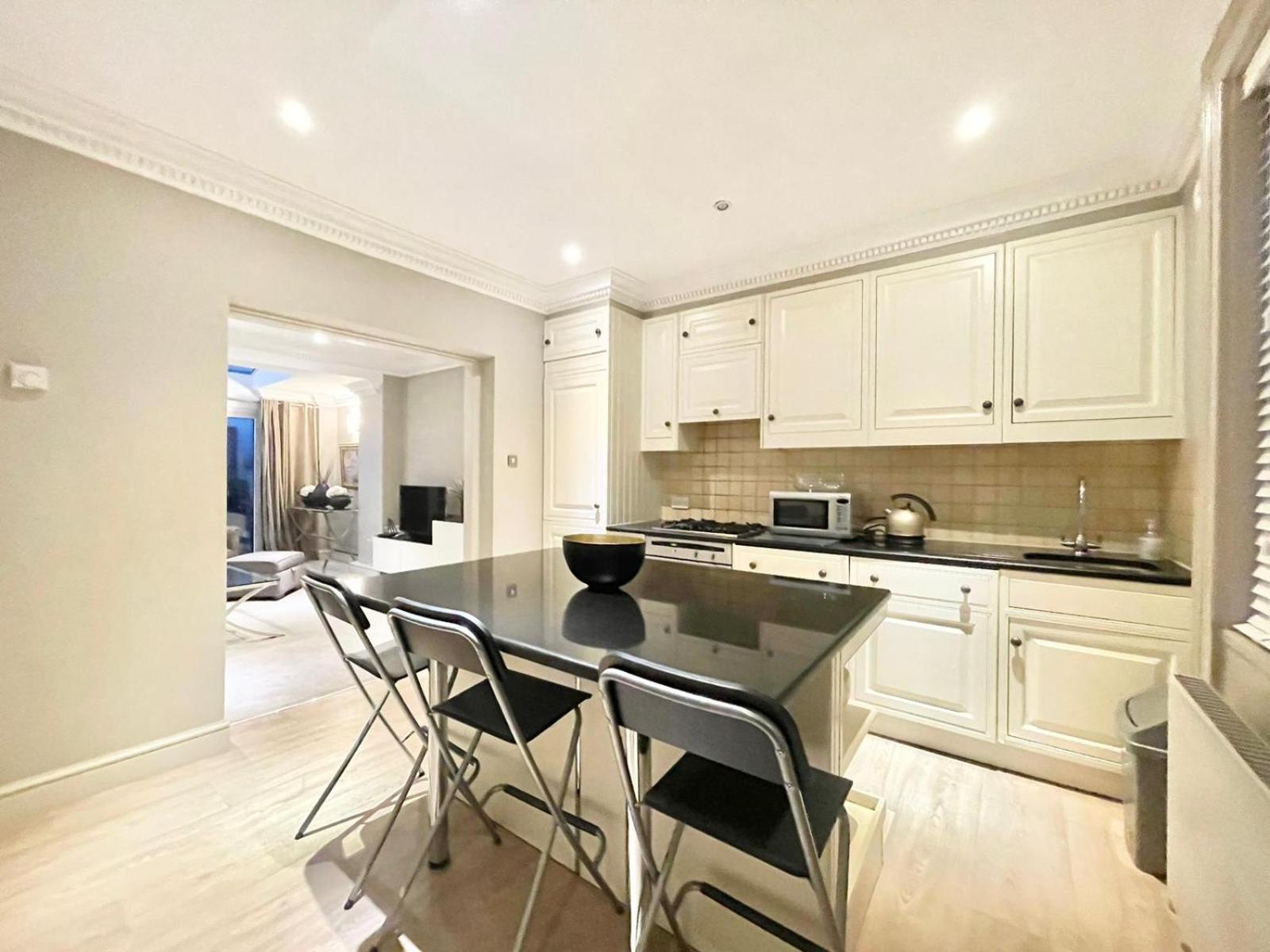Appartement Mayfair 2 Bedroom With Large Private Terrace *