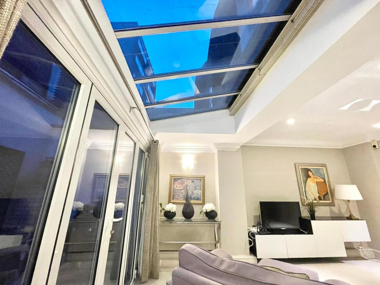Appartement Mayfair 2 Bedroom With Large Private Terrace *
