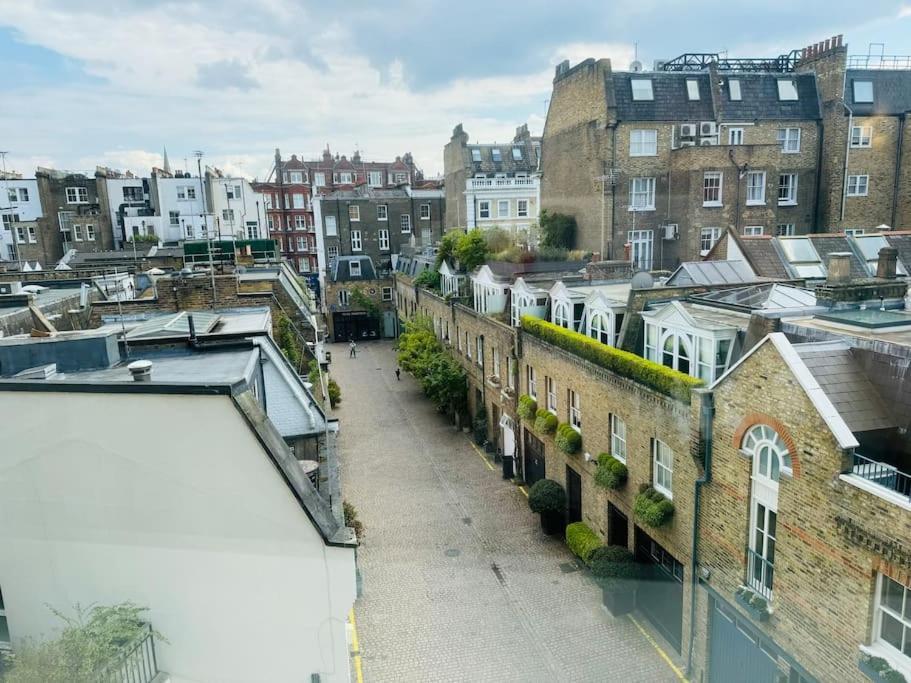 South Kensington Luxury 2 Bedroom * London