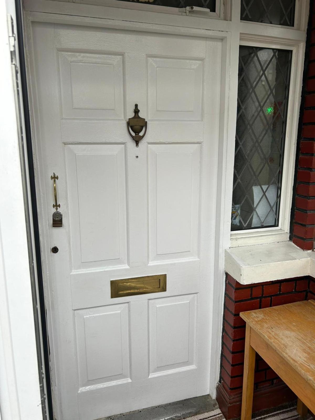Guest house Ansell Road *