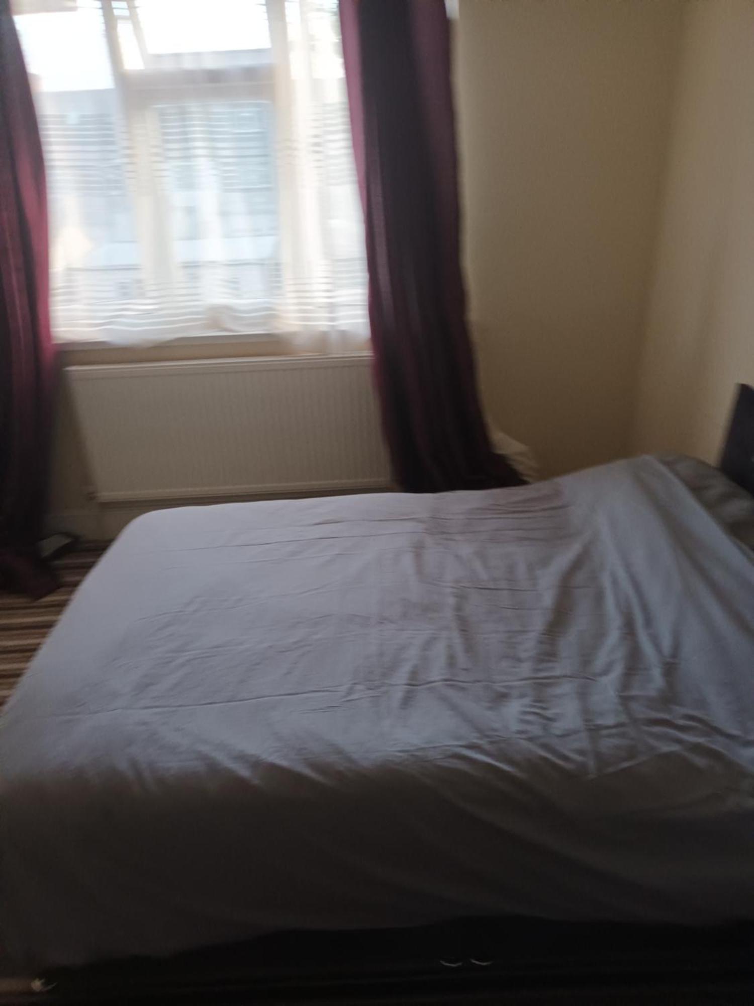 Guest house Ansell Road London