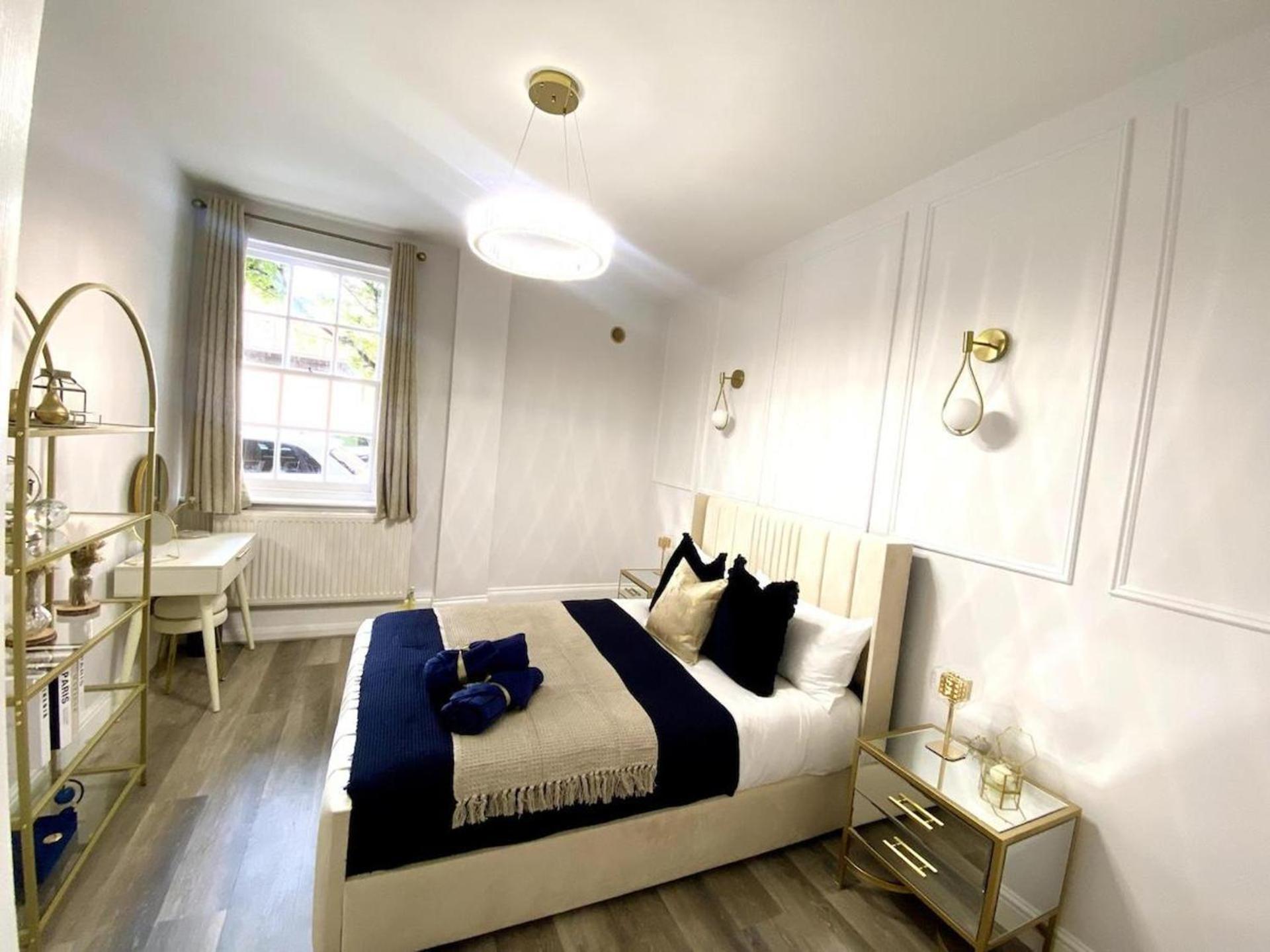 Apartment Inviting 3-bed In London
