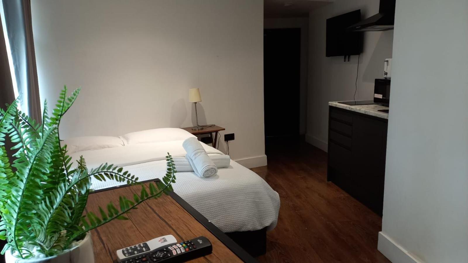 Apartment Sleep 2 In Piccadilly Soho Vrf
