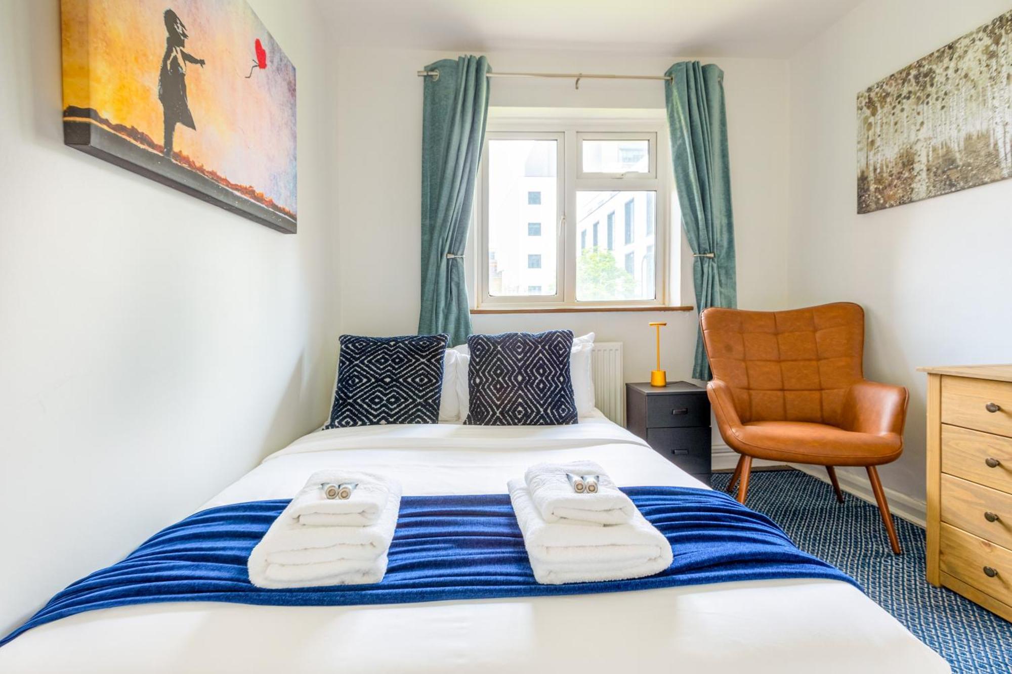 Apartment Renovated 2-storey 2br Wgarden Near Angel St *