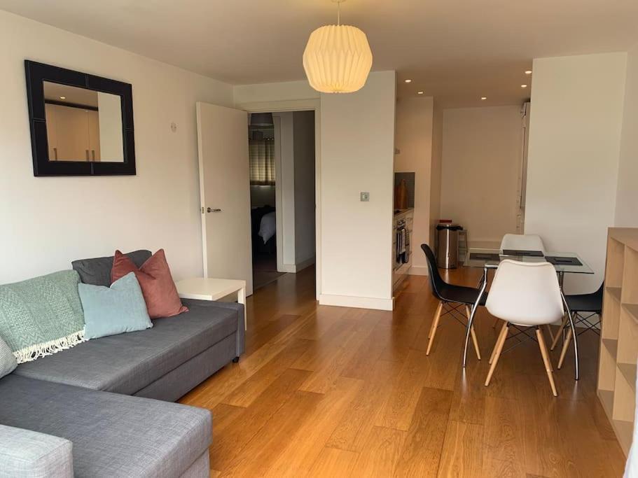 Appartement 2 Bed Apt, Hoxton, Canal Views *