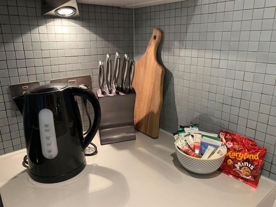 Appartement 2 Bed Apt, Hoxton, Canal Views
