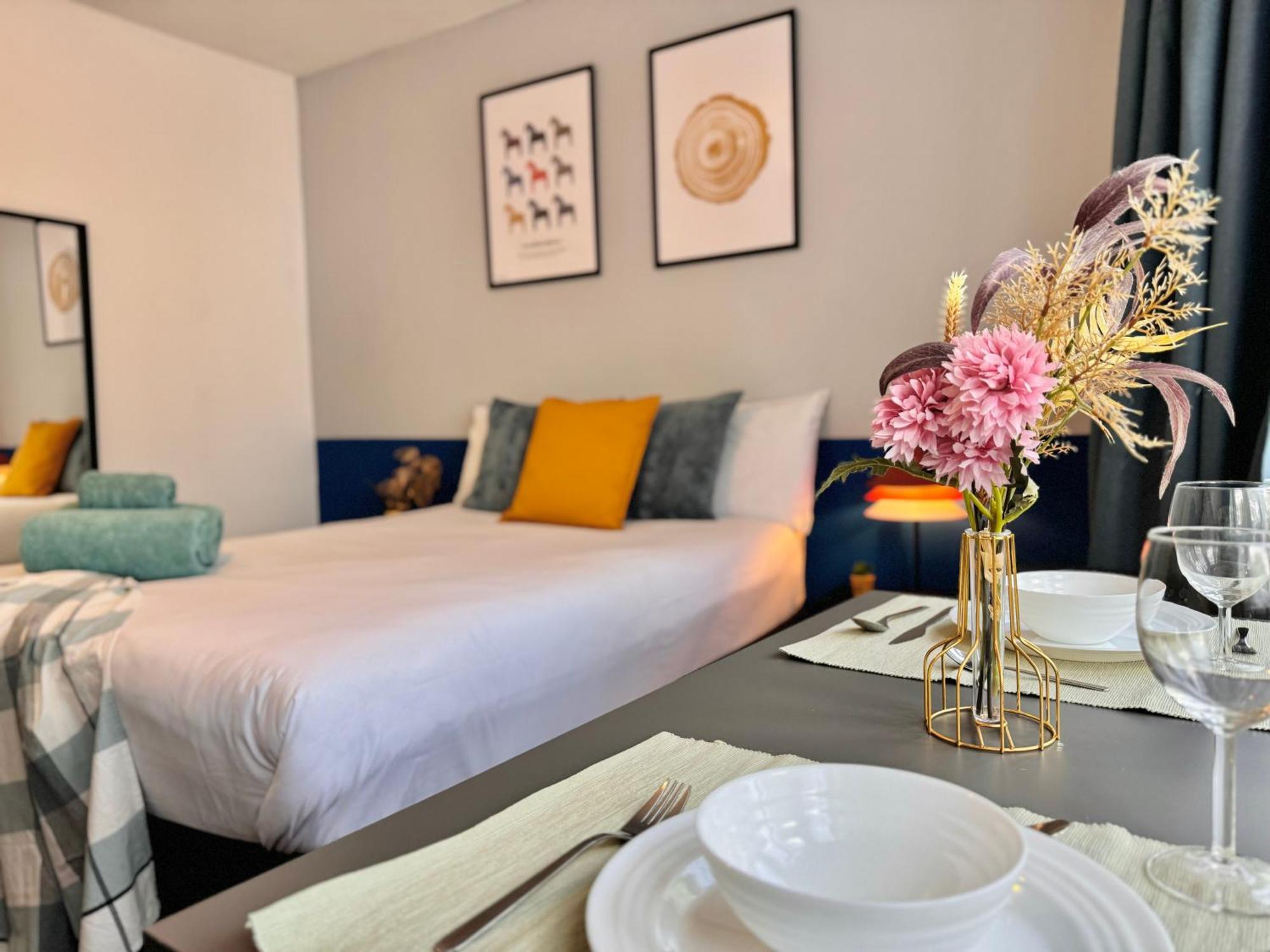 Apartment Lovely 30min To