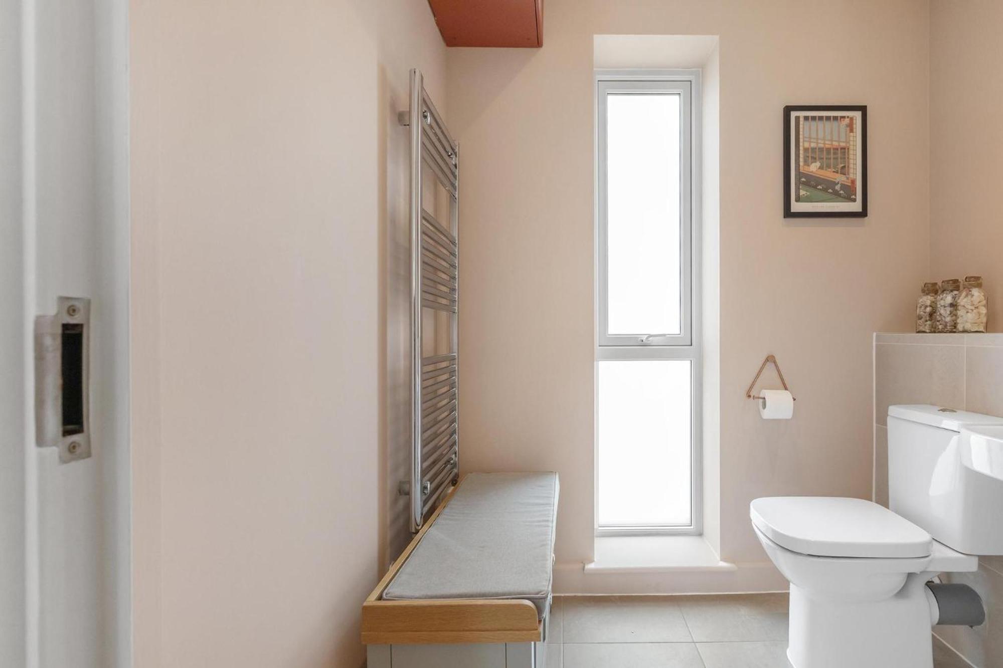 Apartment Designer 2bed 3bath Duplex - 20mins2central London! London