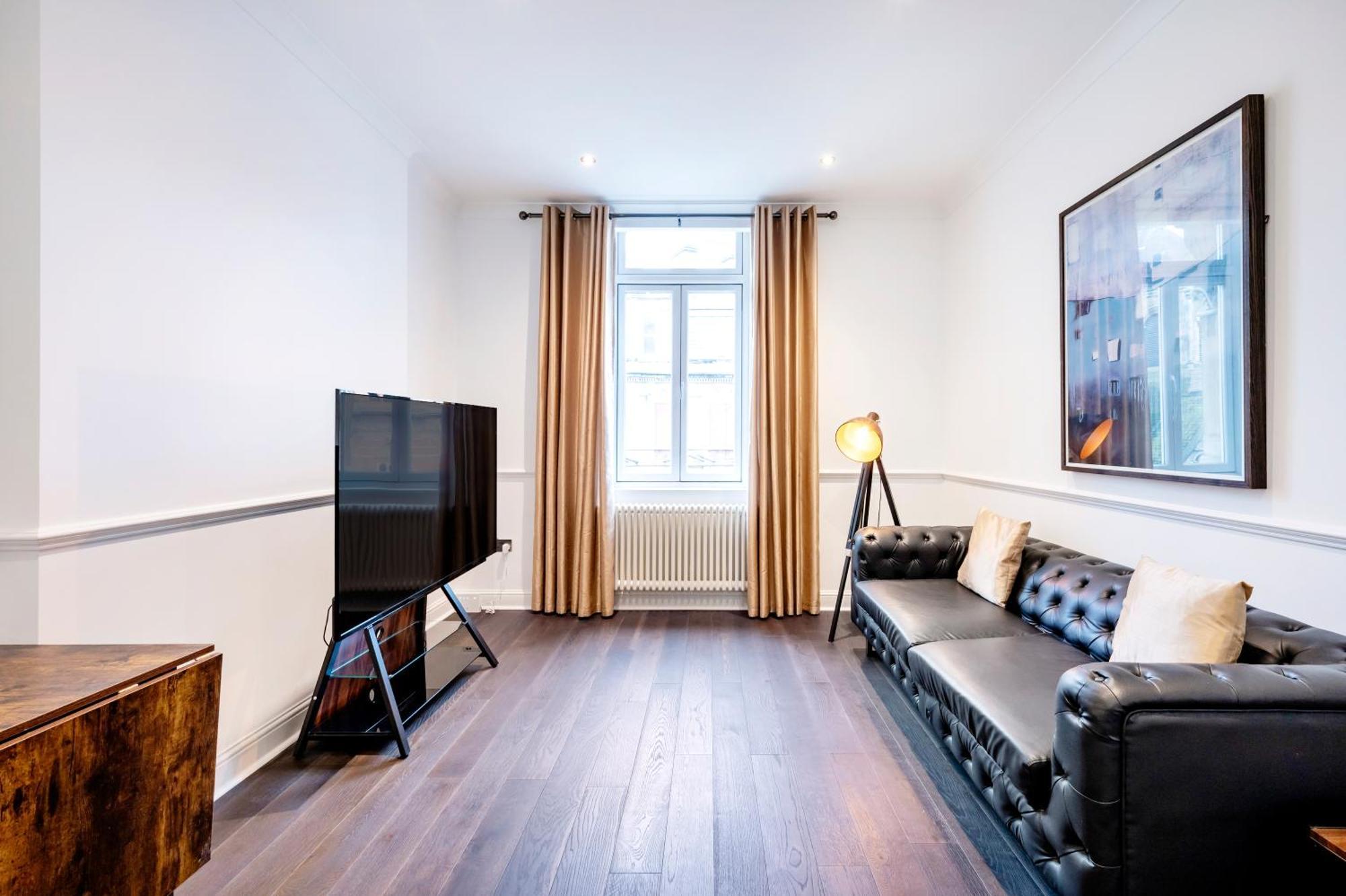 Appartement High End Two Bedroom Apartment, Covent Garden Londen