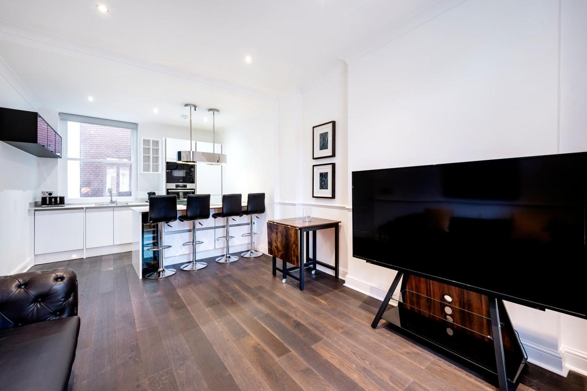 Appartement High End Two Bedroom Apartment, Covent Garden Londen