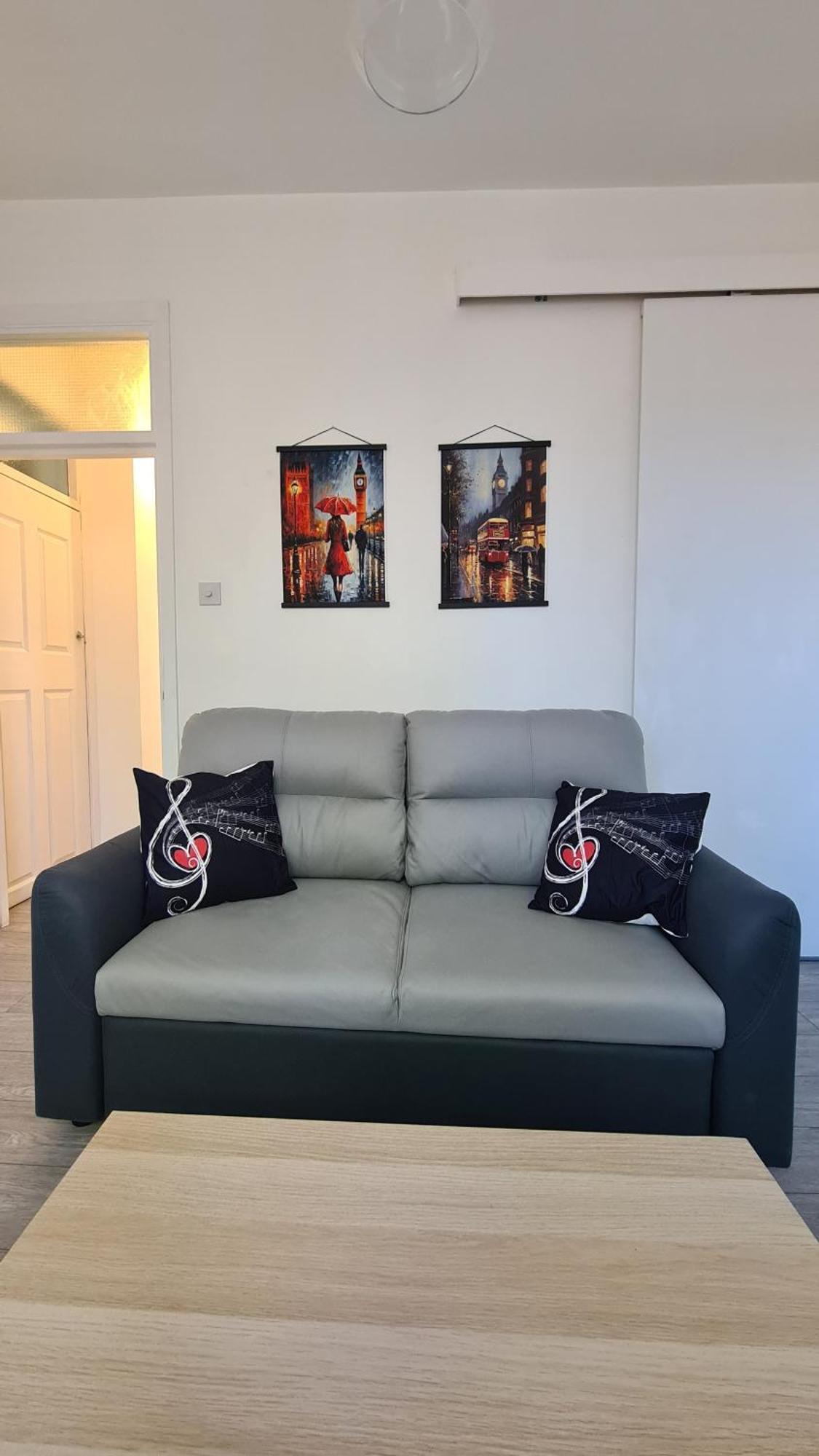 Appartement Beethoven St One Bedroom Flat - 3 Beds Up To 4 Adults *