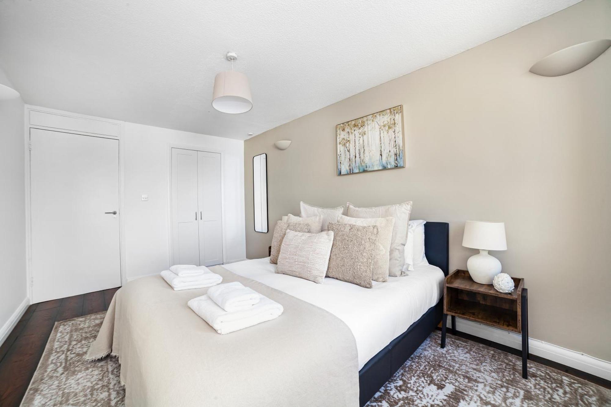 The St Khatarine's Collection Apartment London