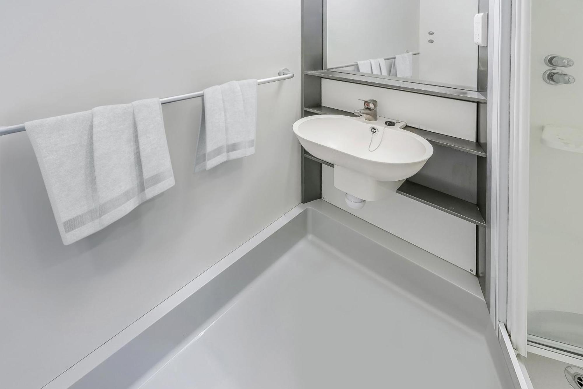 Modern And Private Bedrooms With Shared Kitchen At Chapter Islington In For Students Only Appartement *