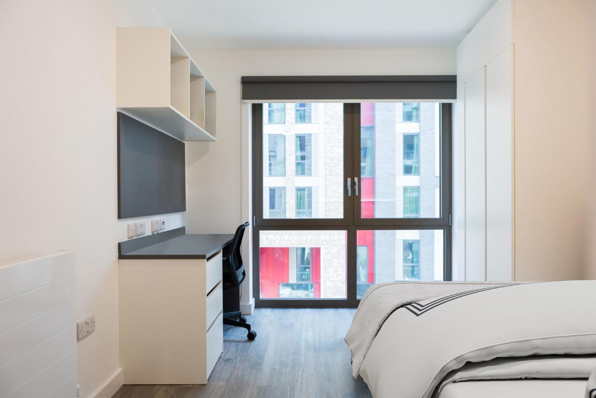Apartment Chic At Chapter Highbury Ii In *
