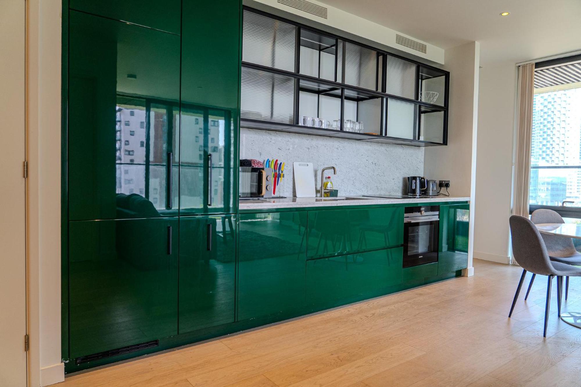 Apartment Luxury Balcony Apartment, Canary Wharf London