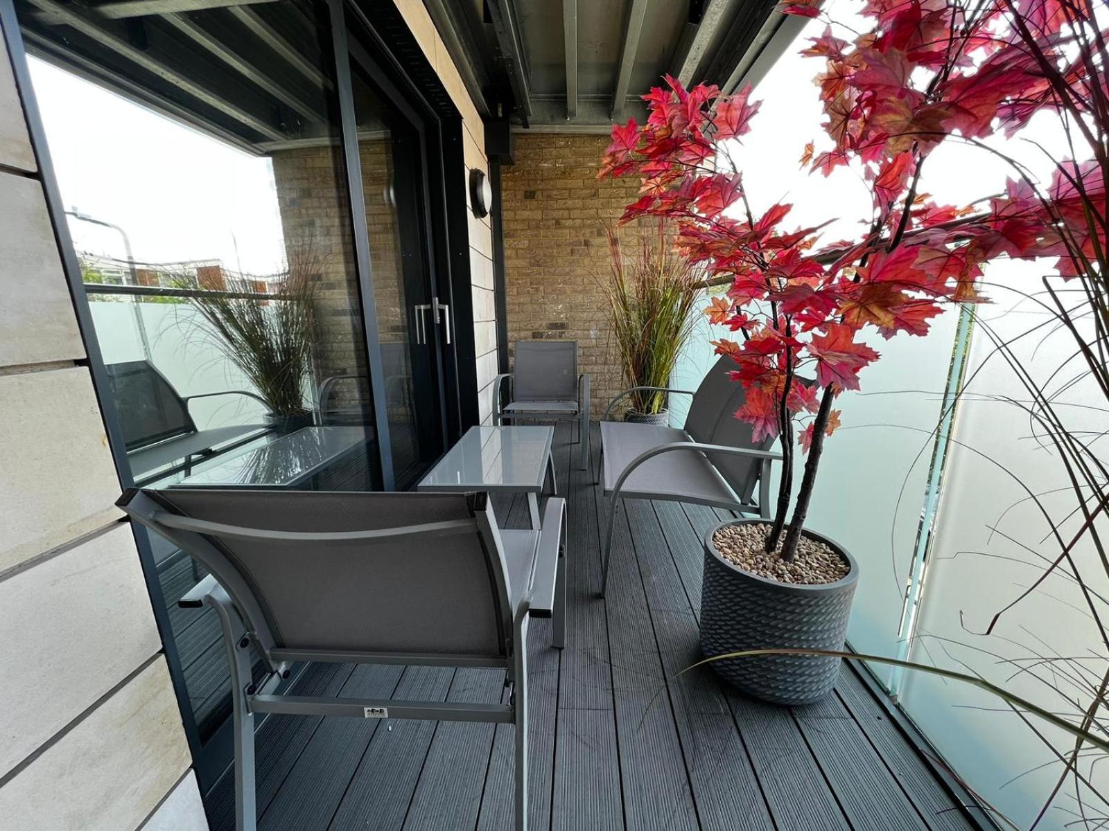 New! Charming Near Attractions Apartment *