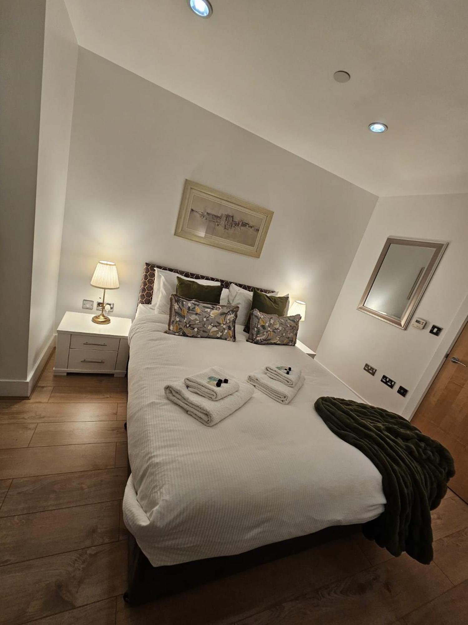 Luxury In Canary Wharf Apartment *