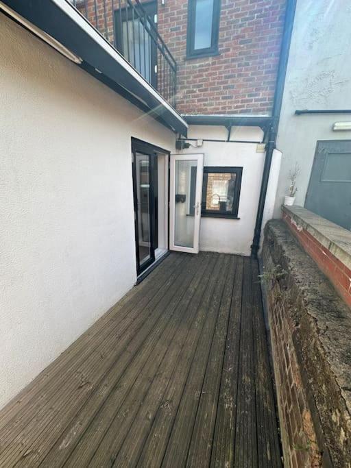 2-bed, 2-bathroom Split Level Flat In Hackney With 2 Balconies Apartment London
