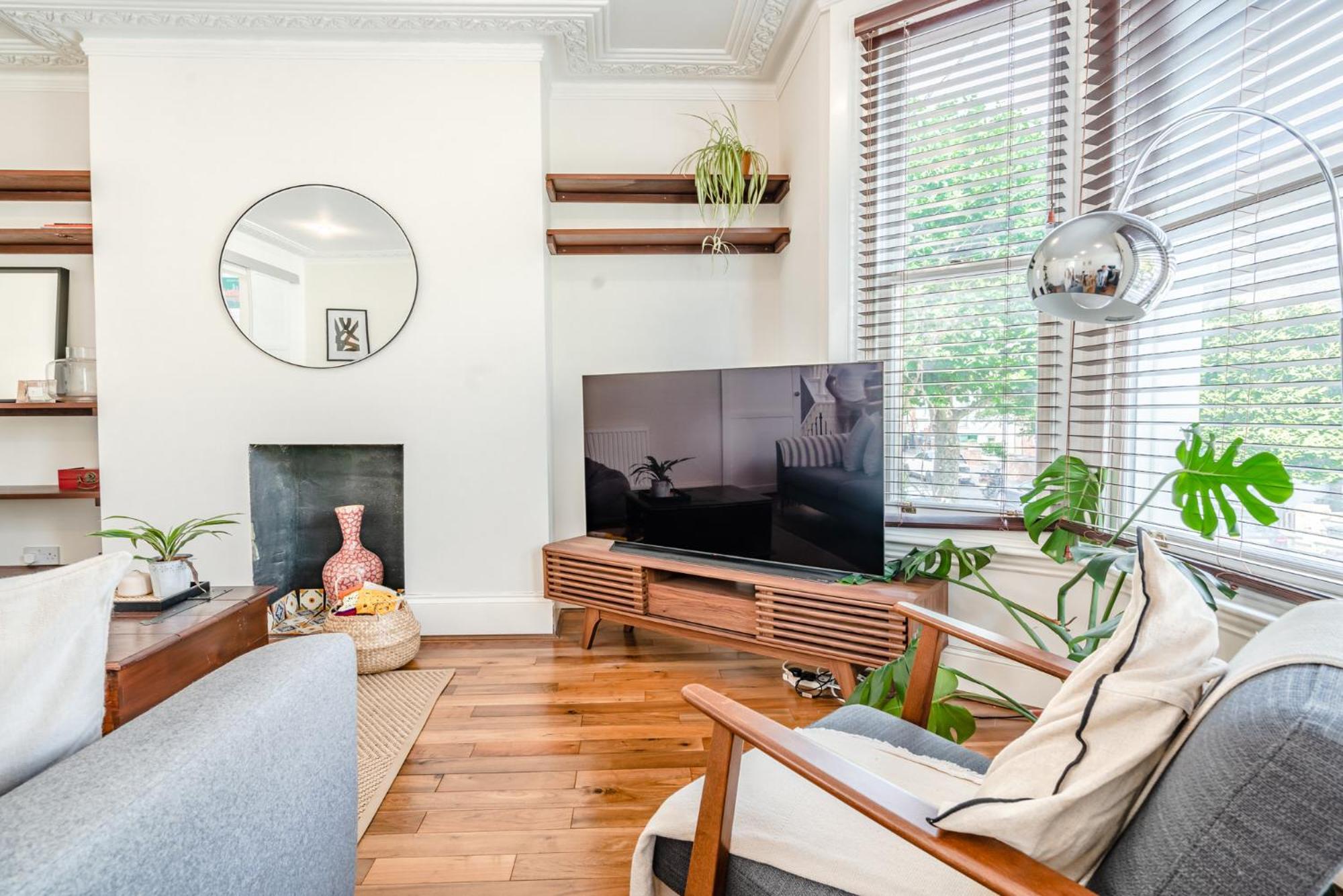 Apartment Be - The Hampstead Residences