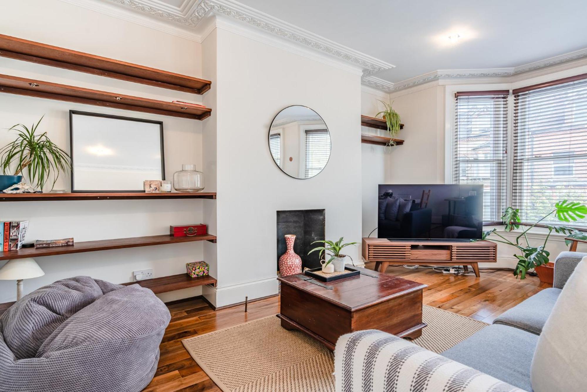 Apartment Be - The Hampstead Residences *