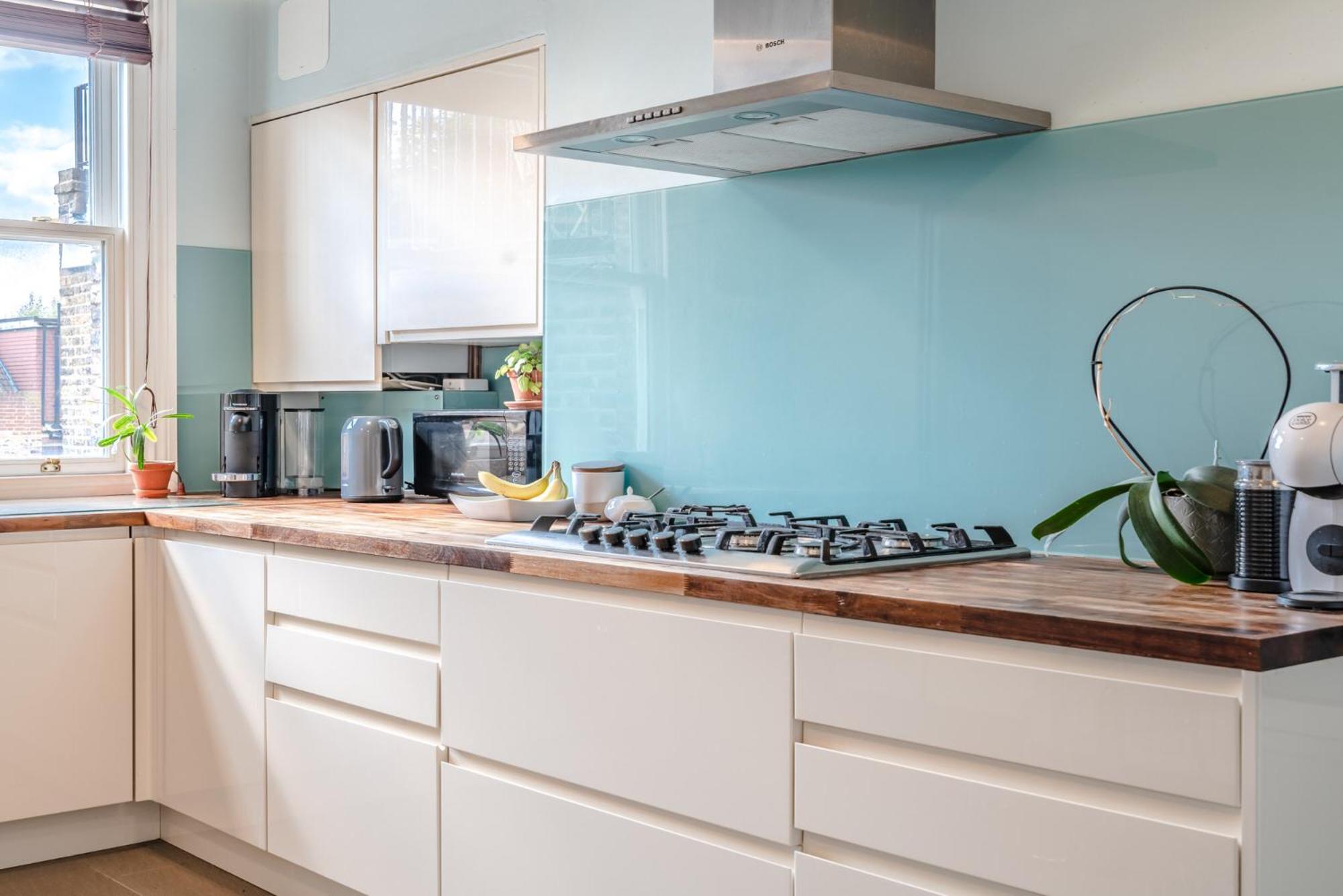 Apartment Be - The Hampstead Residences *