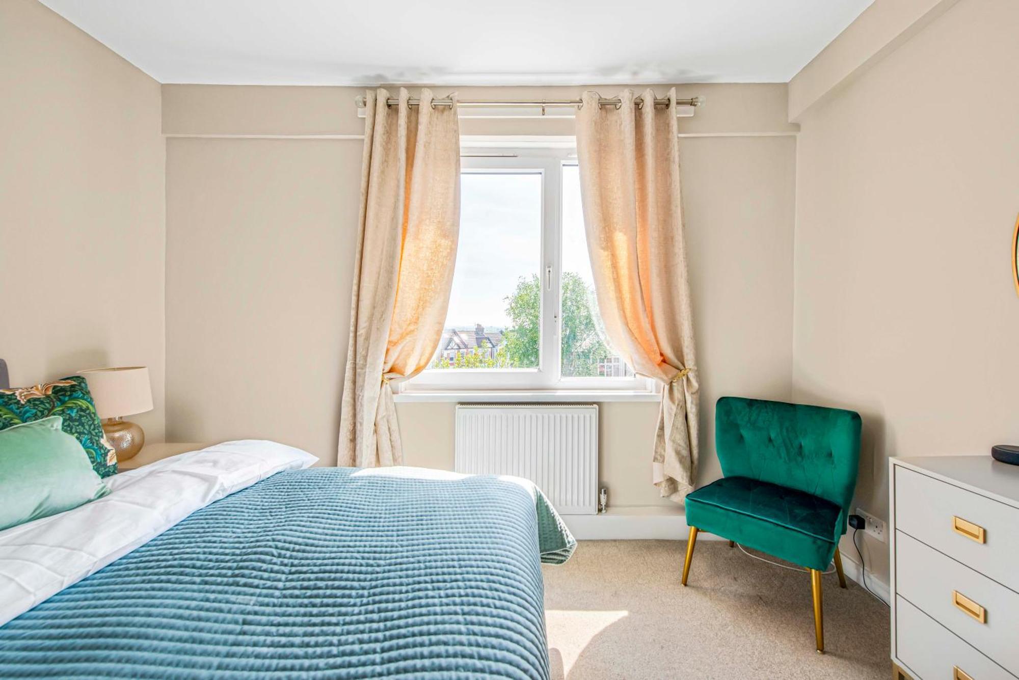 Match Point Flat: 2-bed Flat By Wimbledon Tennis Club Londen