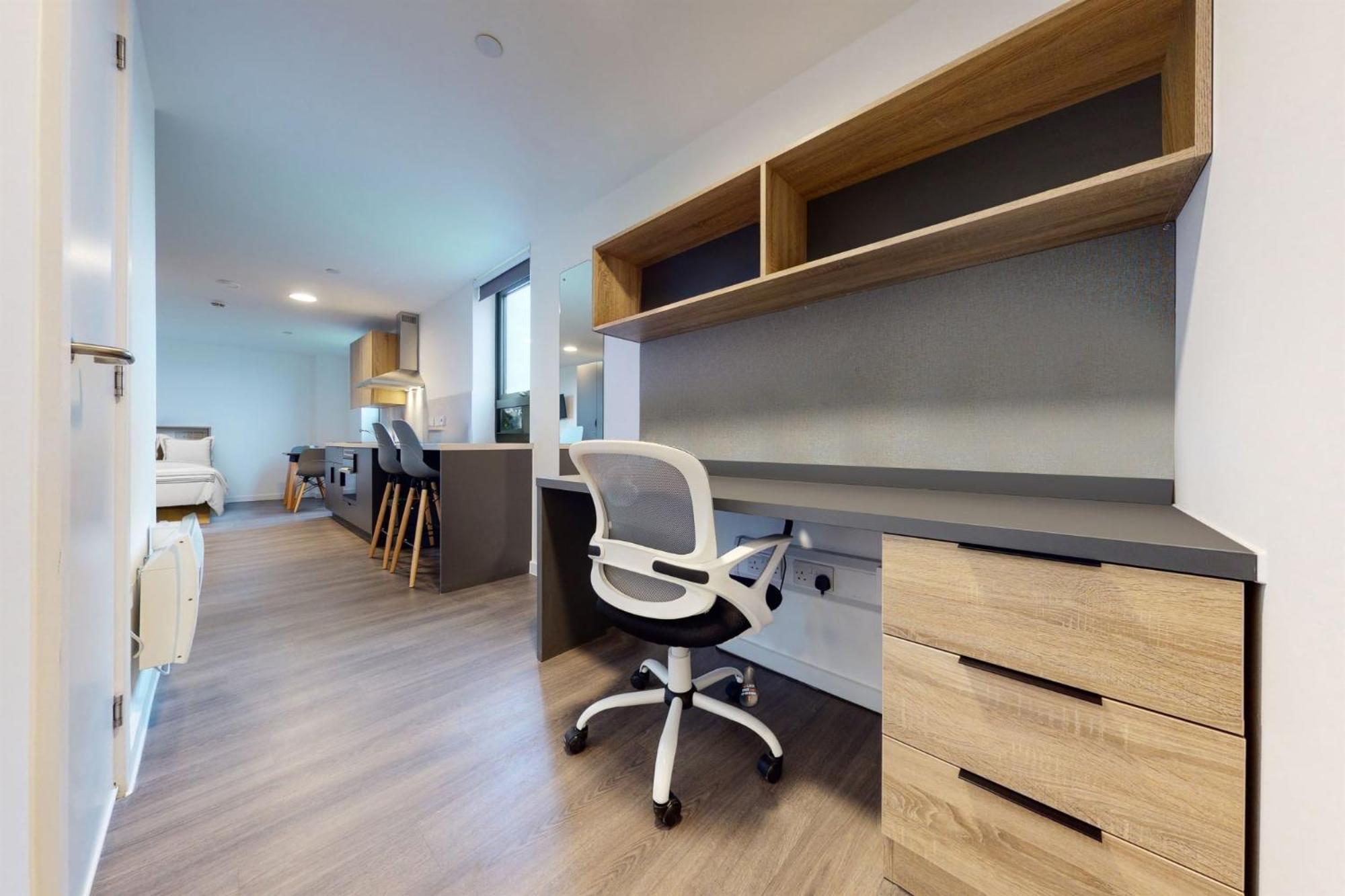 For Students Only Private Bedrooms With Shared Kitchen, And At Canvas Walthamstow In Appartement Londen
