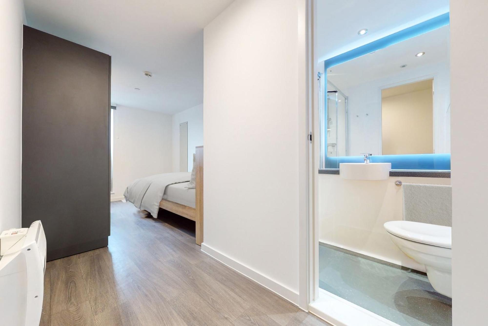 Appartement For Students Only Private Bedrooms With Shared Kitchen, And At Canvas Walthamstow In Londen