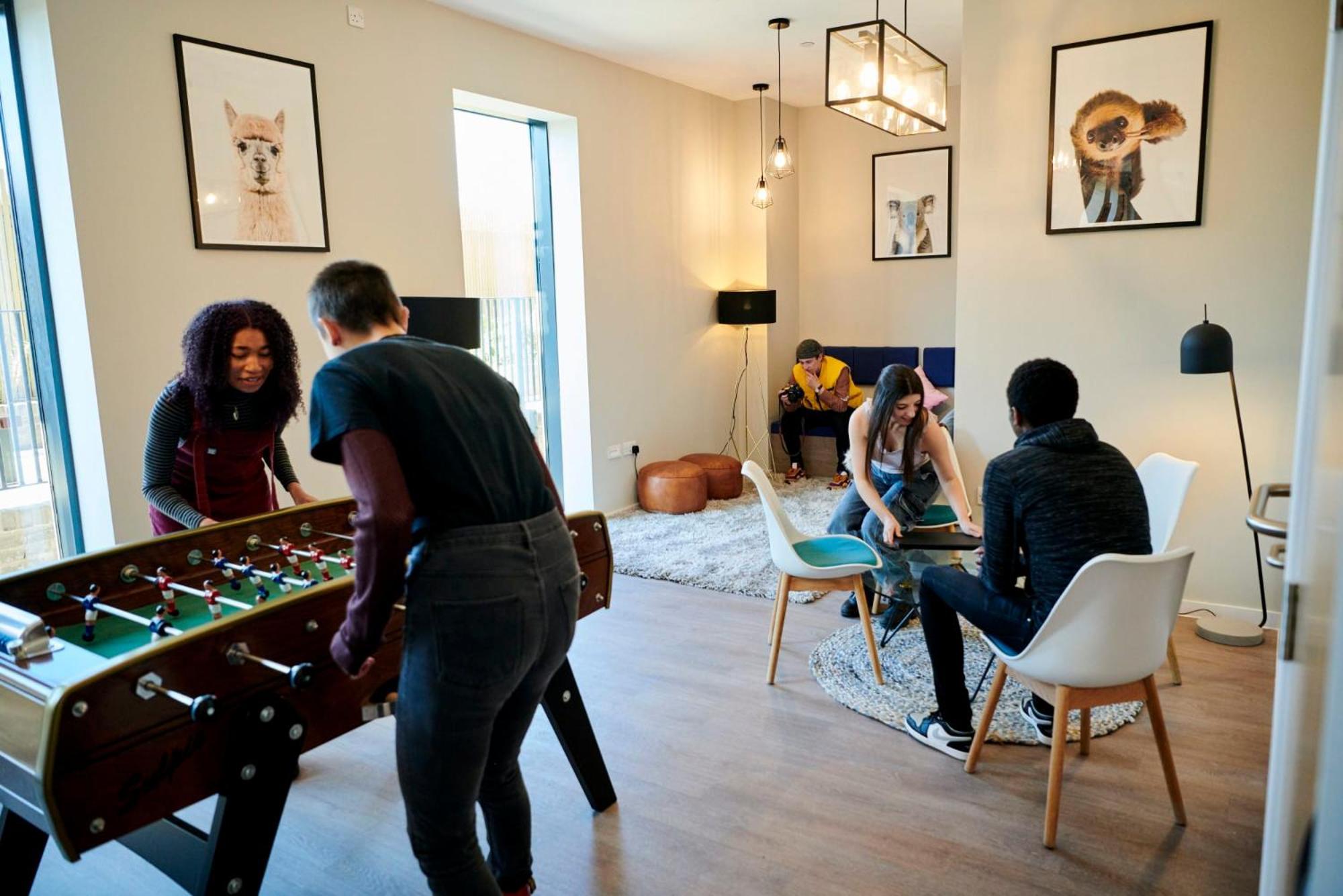 For Students Only Private Bedrooms With Shared Kitchen, And At Canvas Walthamstow In Londen