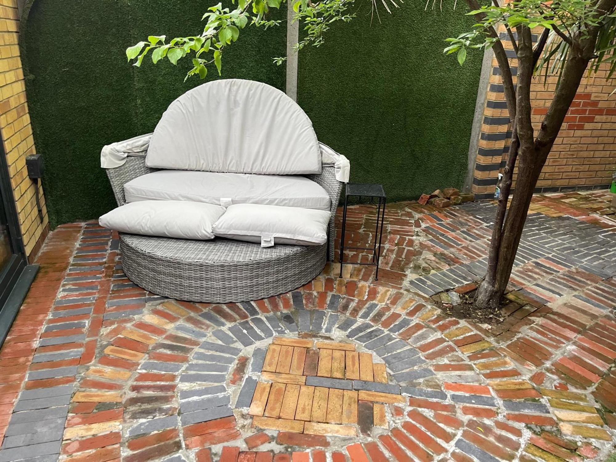 Luxury 4 Bedroom House With 4 Bathrooms - Elizabeth Line & Acton Stations At Walking Distance * London
