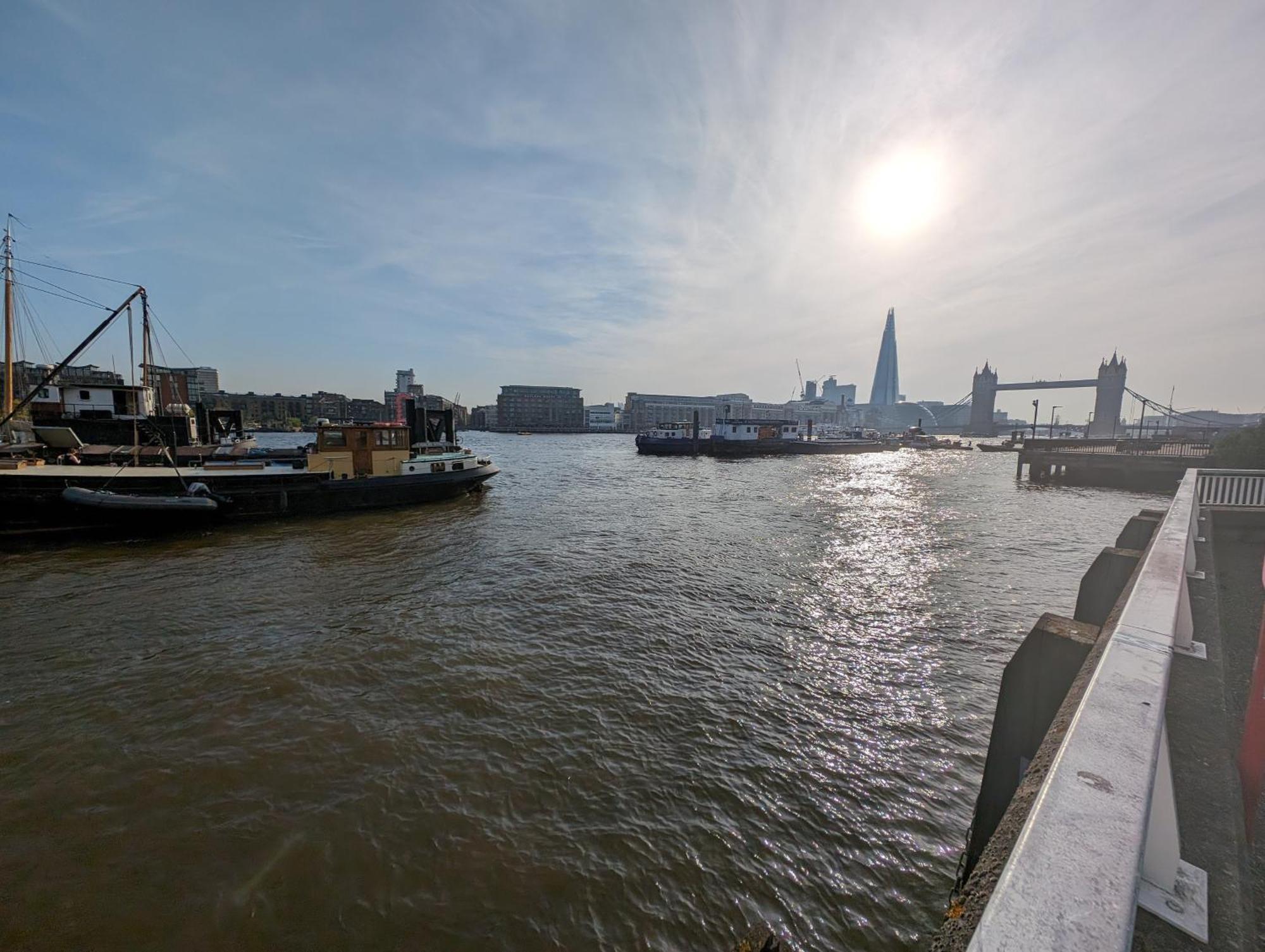 Gasthof Tobacco Docks & St Katherine's *