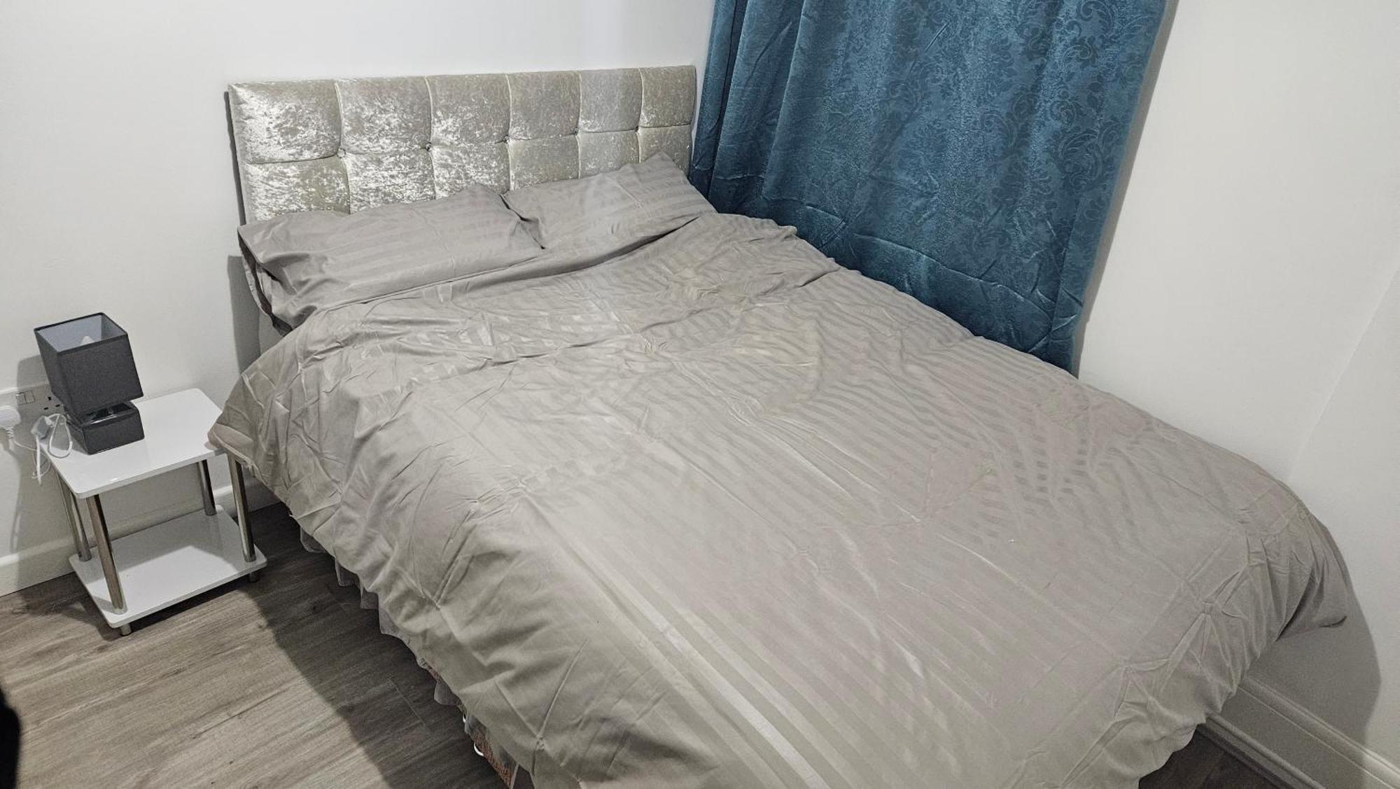 Luxury 2 Bedrooms Flat Leytonstone * Londen