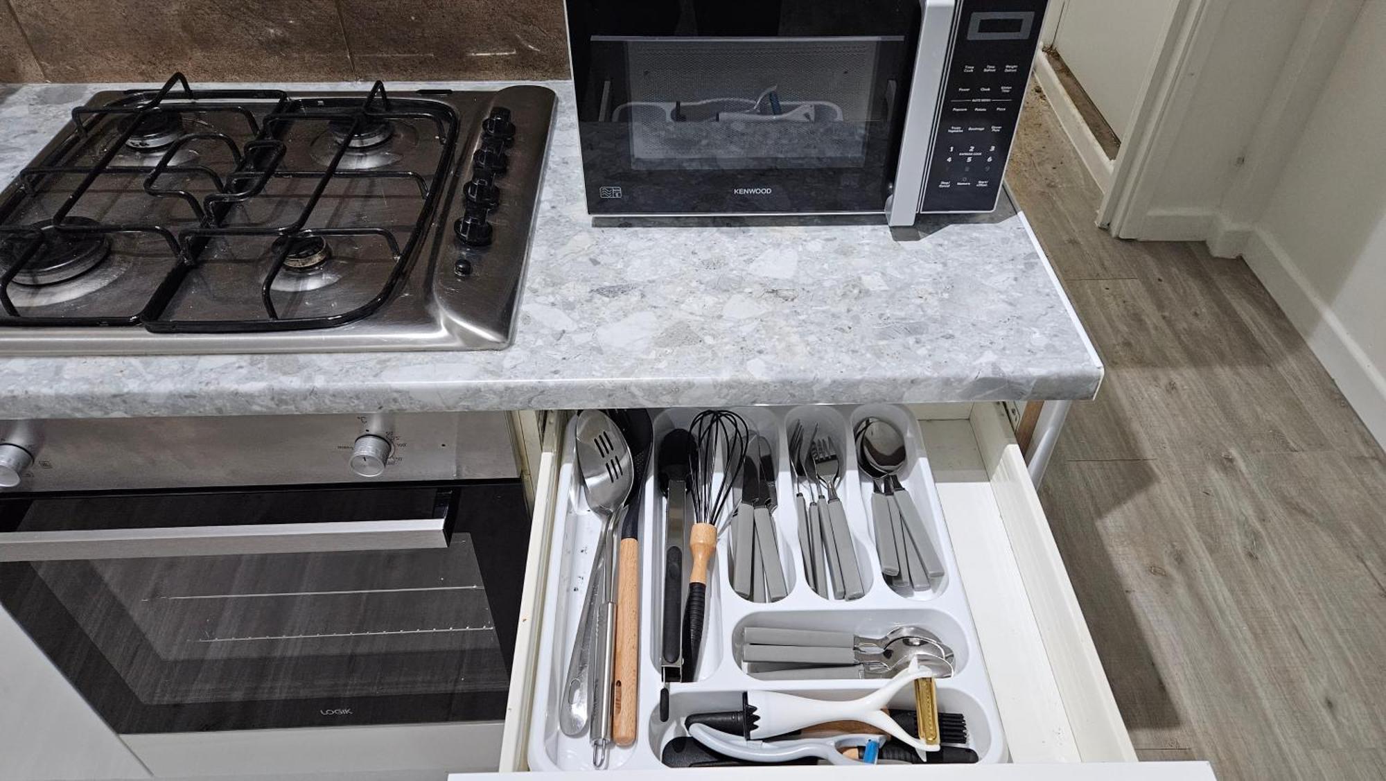 Luxury 2 Bedrooms Flat Leytonstone Appartement *
