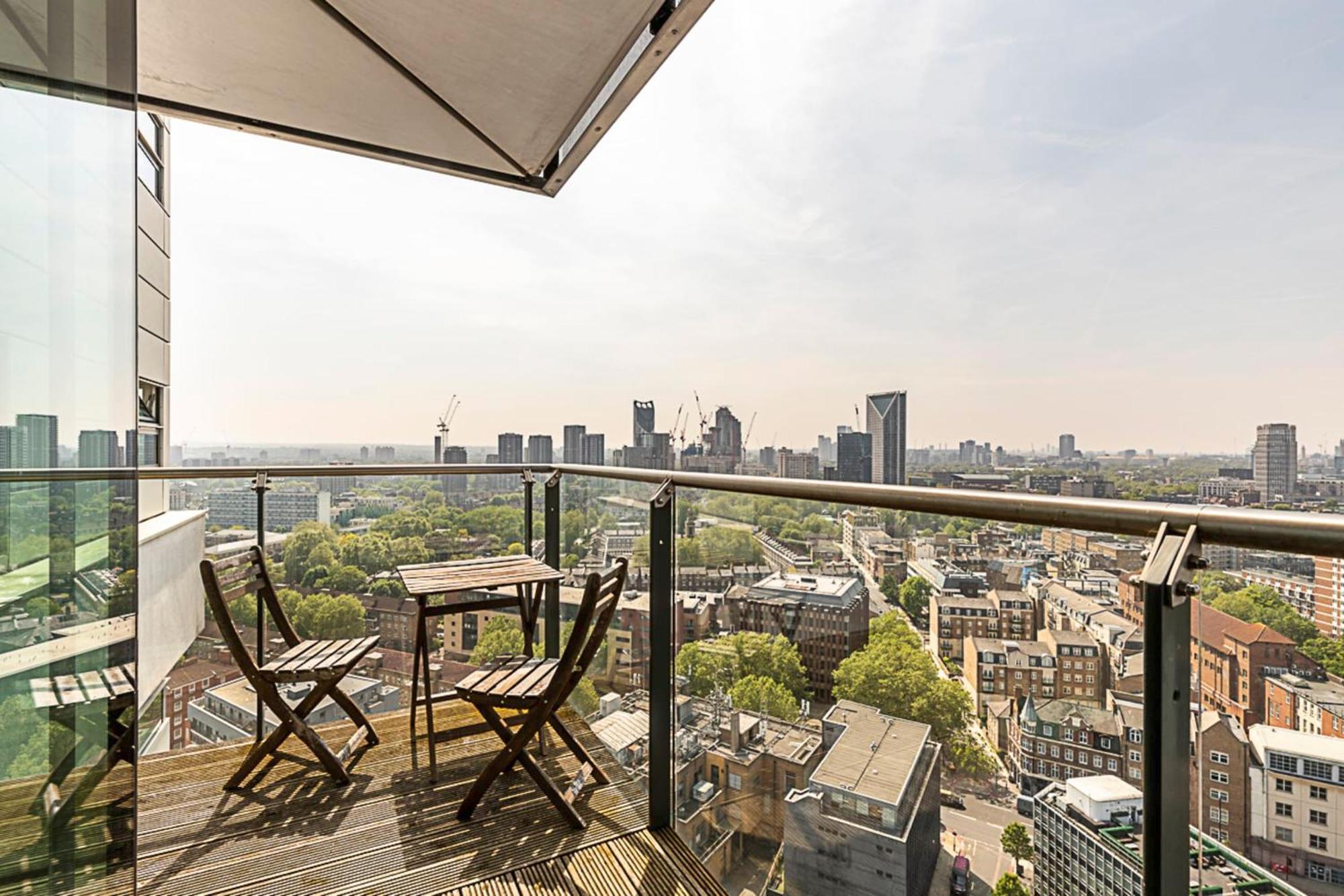 Skyline Serenity In Southwark Apartment *