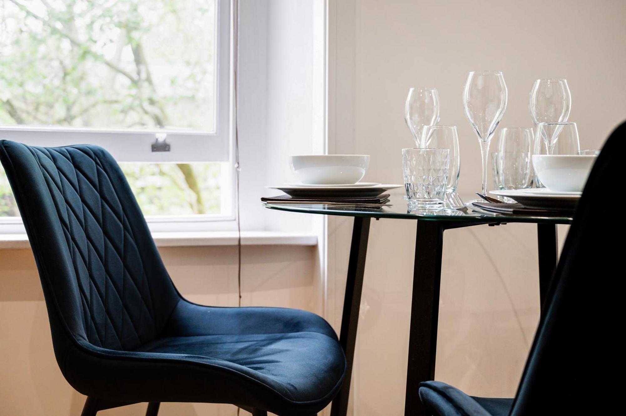 Avari - Gray's Collection Apartamento *