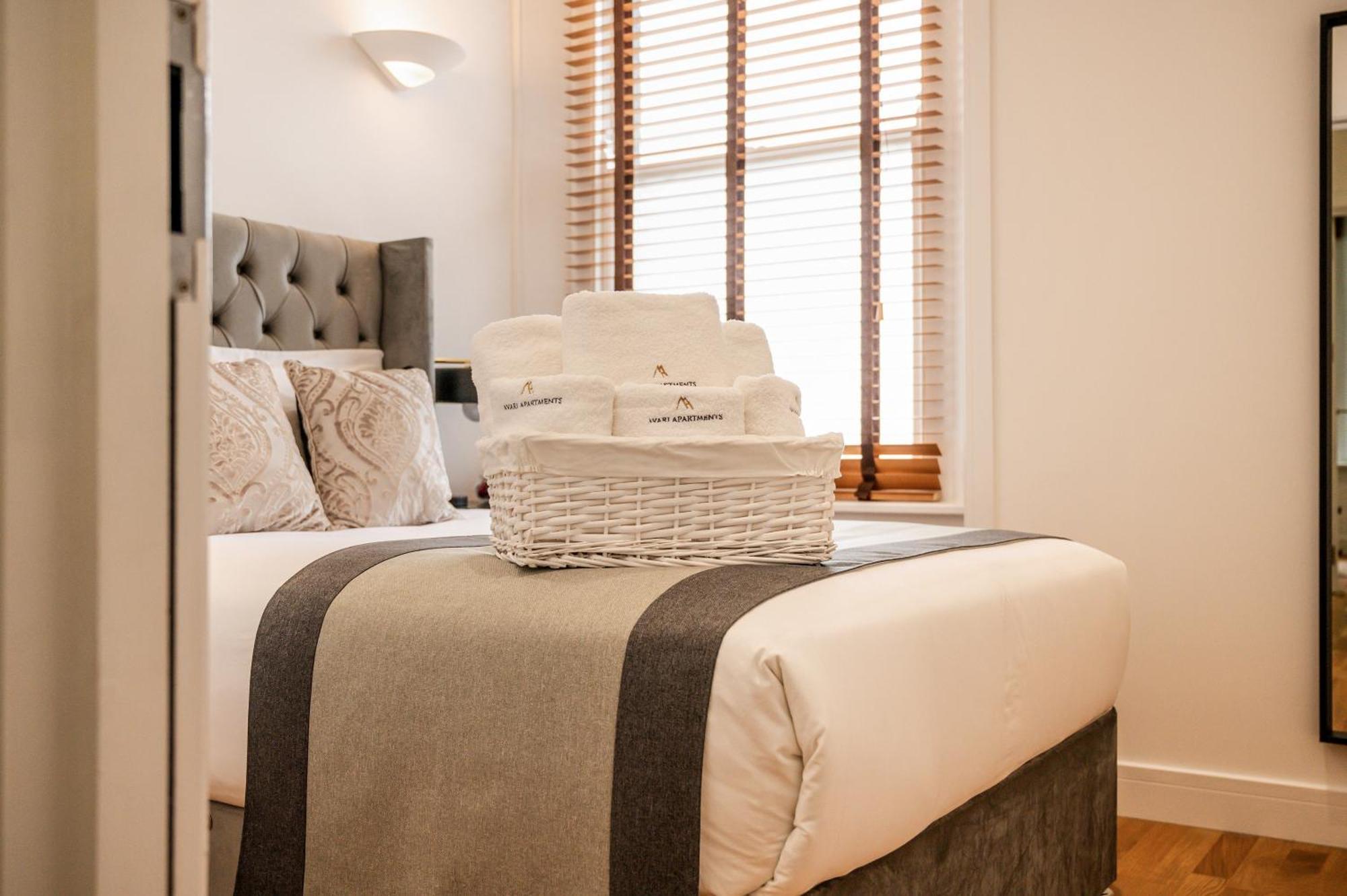 Avari - Gray's Collection Apartamento