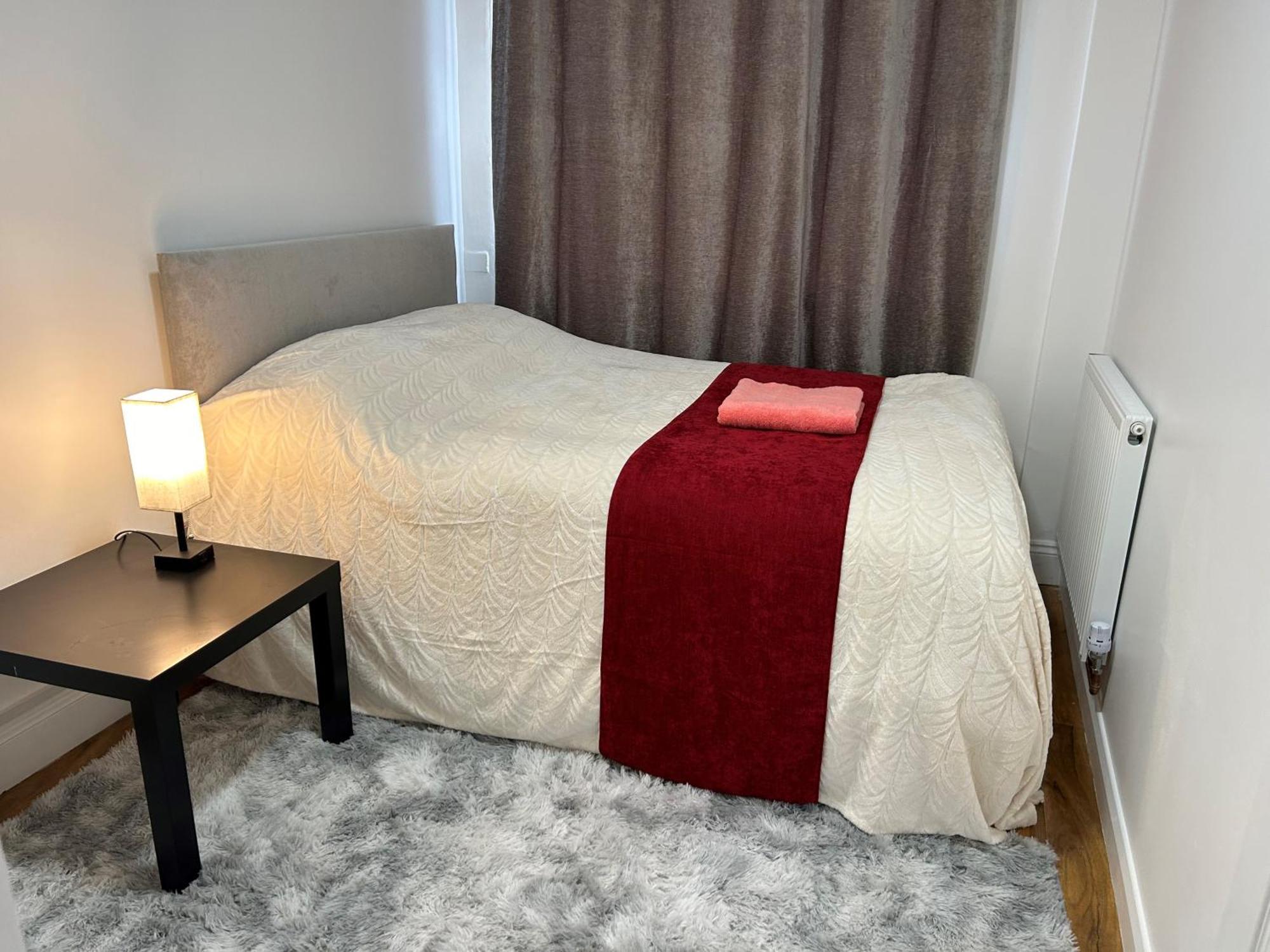 Guest house Stepney London