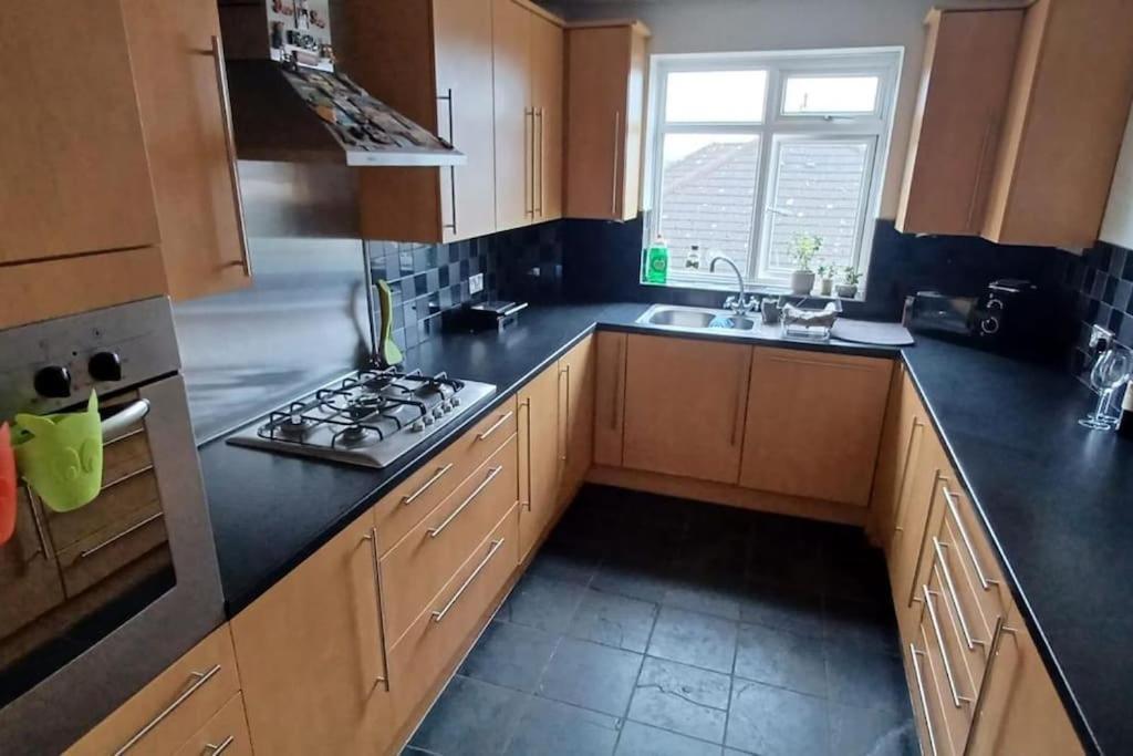 Apartment Stunning Wimbledon Flat *