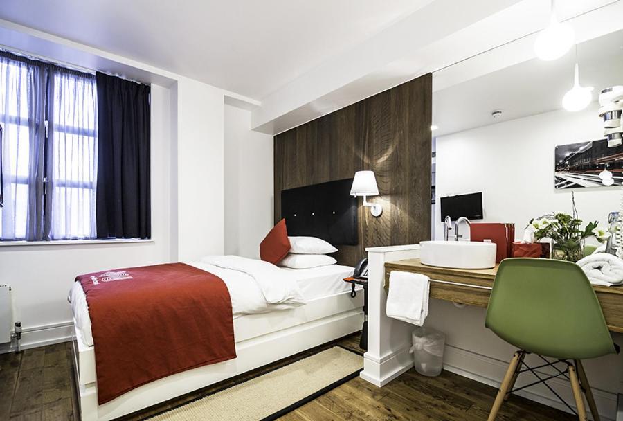 The Whitechapel Hotel