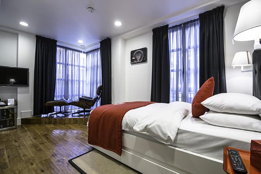 The Whitechapel 4* London
