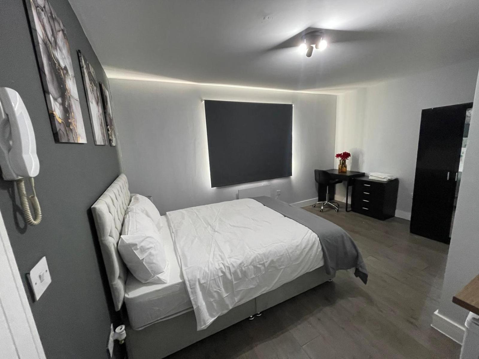 Privatunterkunft Letzi Private En-suite Near Wembley *
