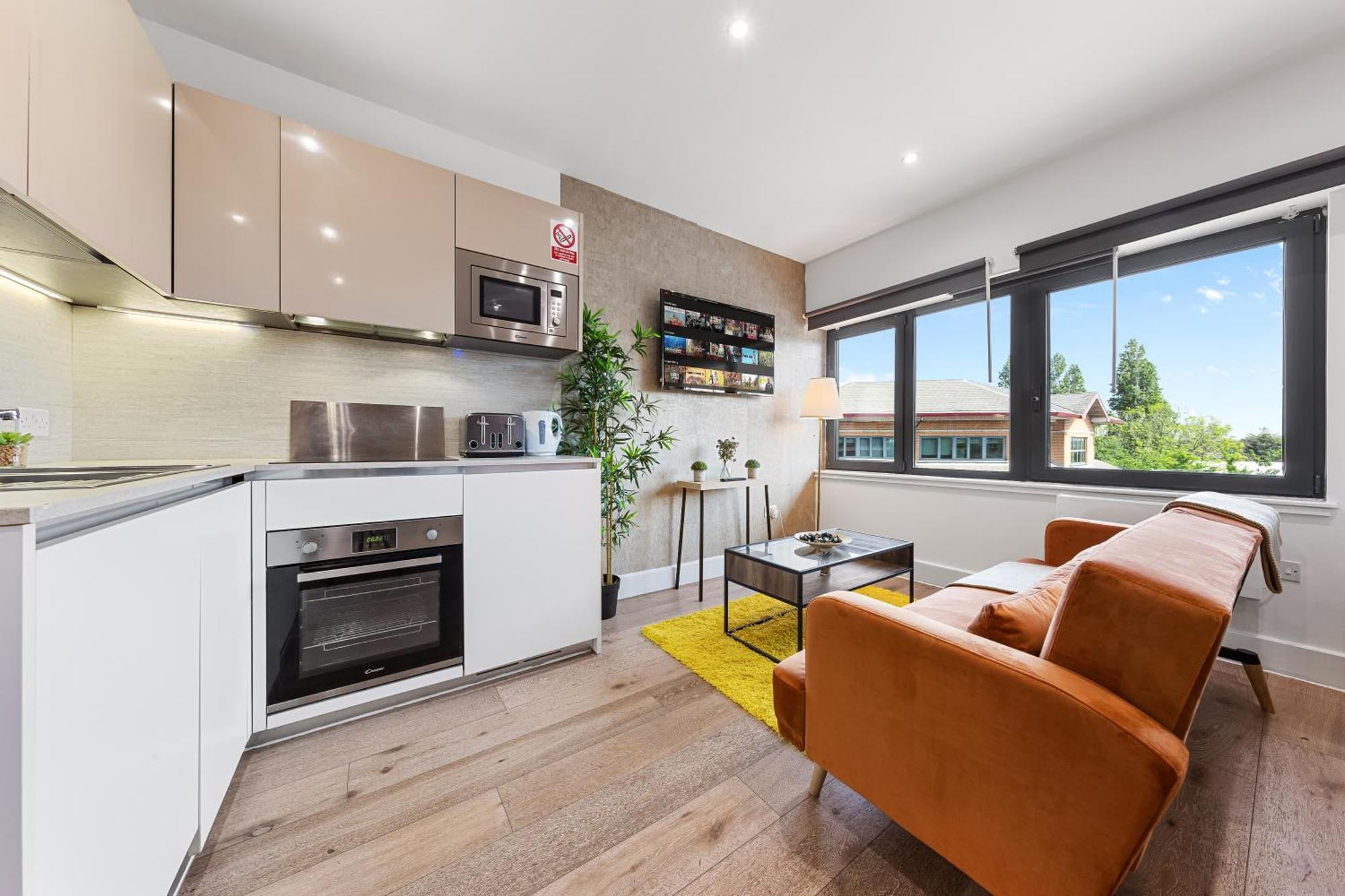 Stylish One Bedroom Flat - Sleeps 5 - Near Heathrow - Ub3 Apartment