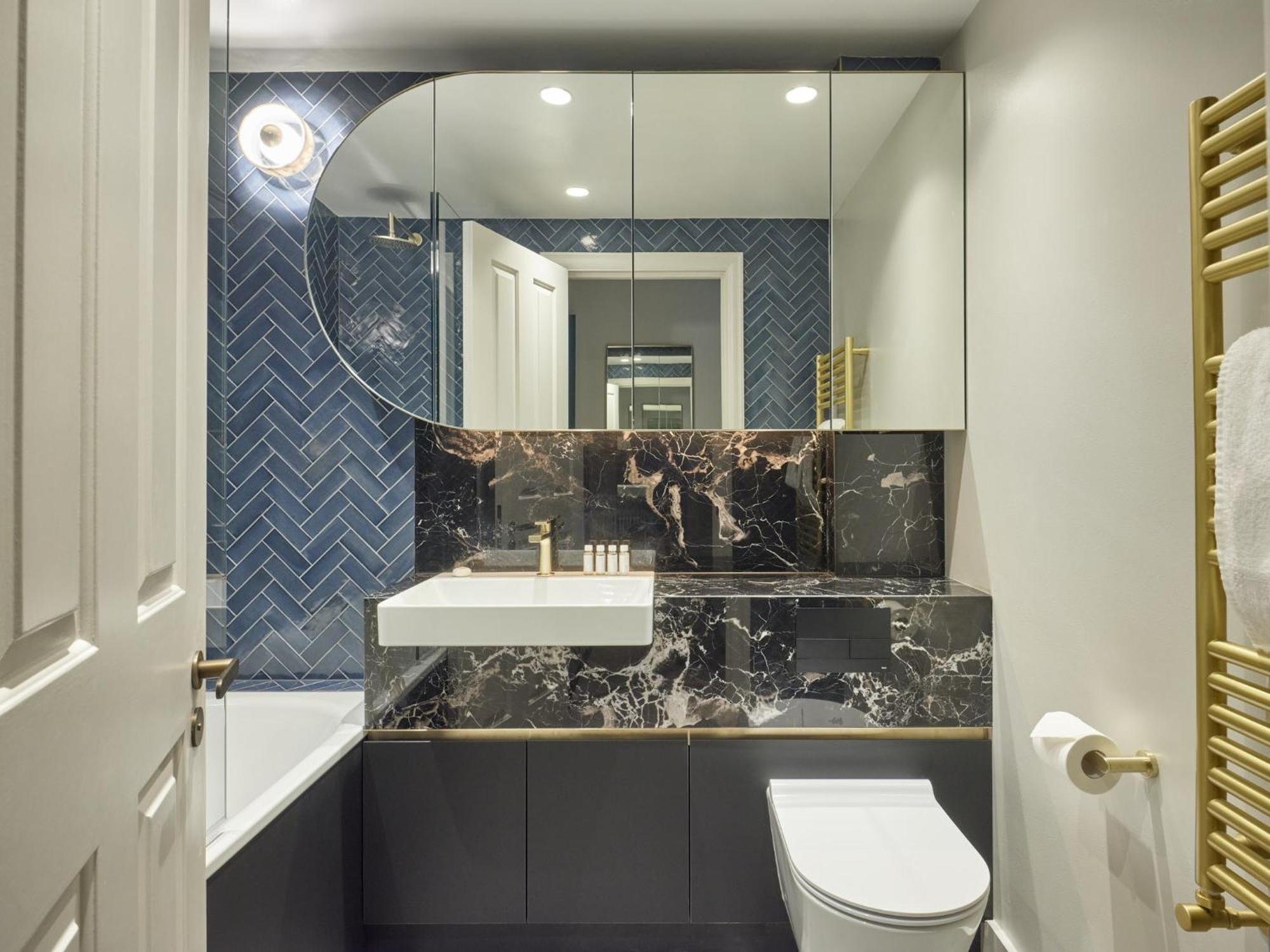 High Spec Award Winning Marlyebone Aprt - Sleeps 6 Apartment *