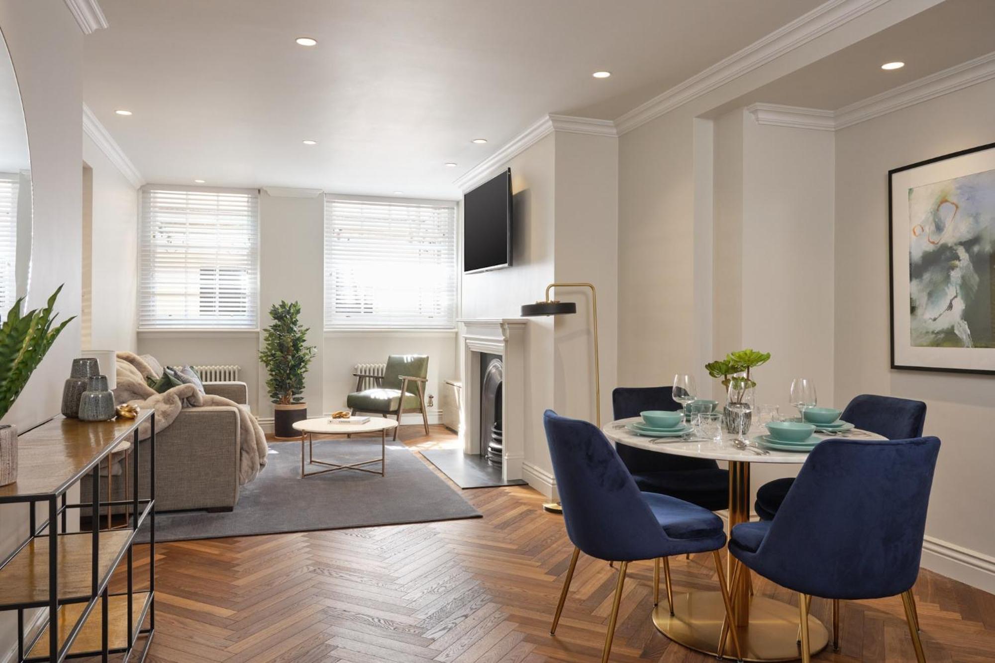 High Spec Award Winning Marlyebone Aprt - Sleeps 6 Apartment *