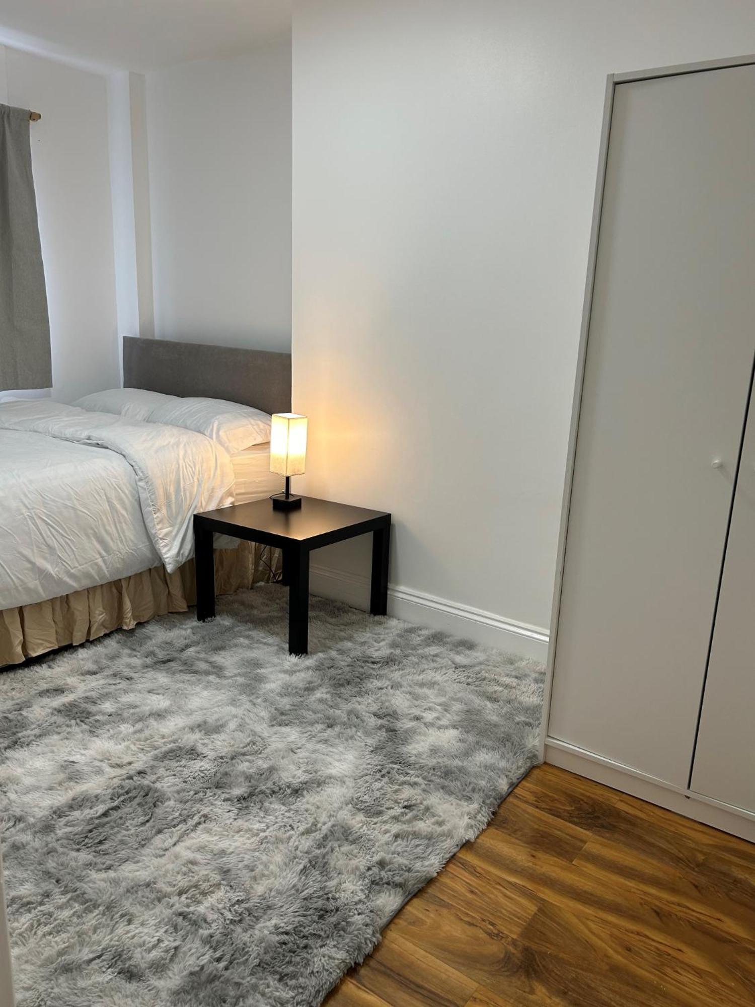 Guest house Stepney *
