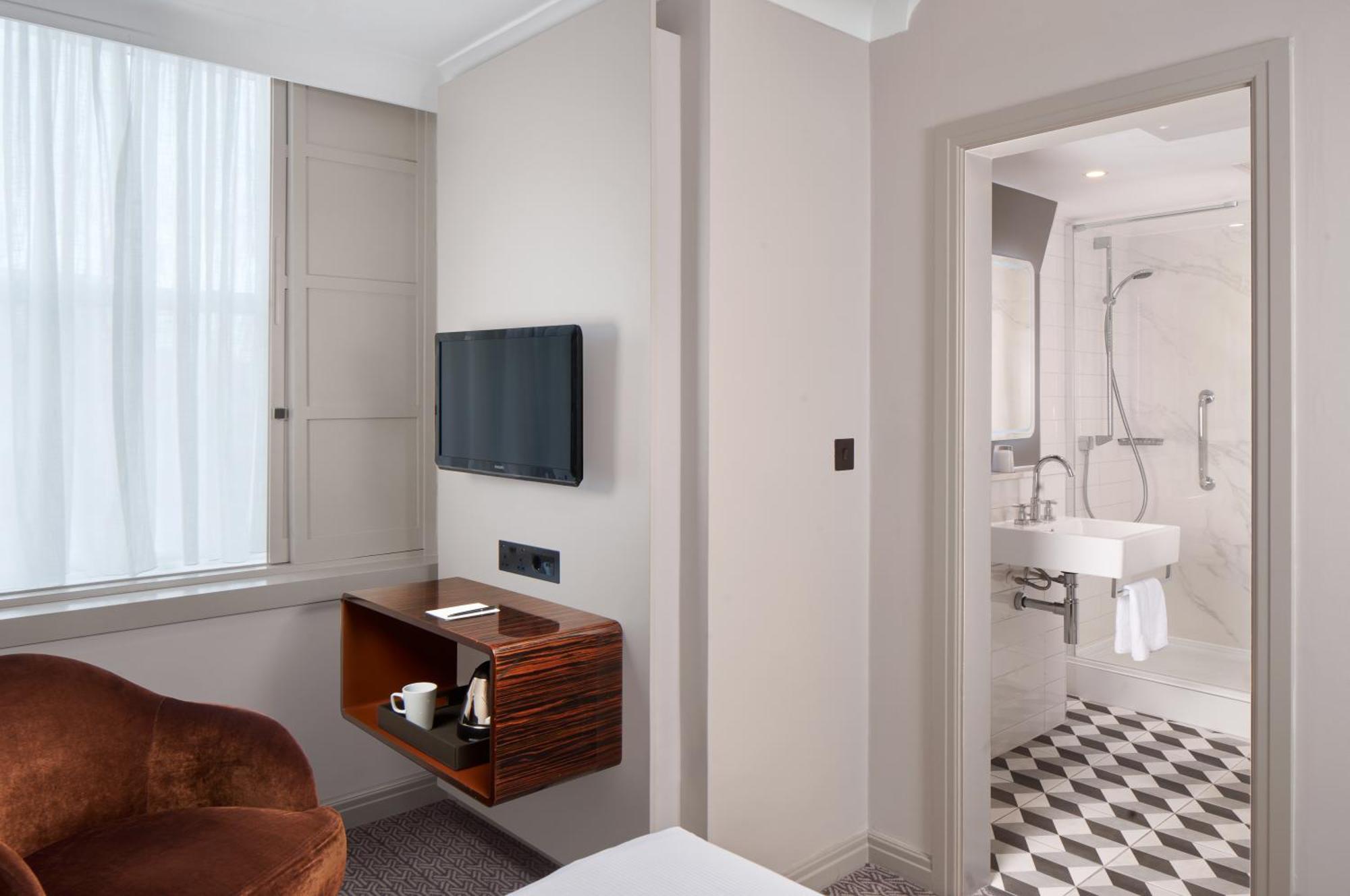 Palace Hotel London