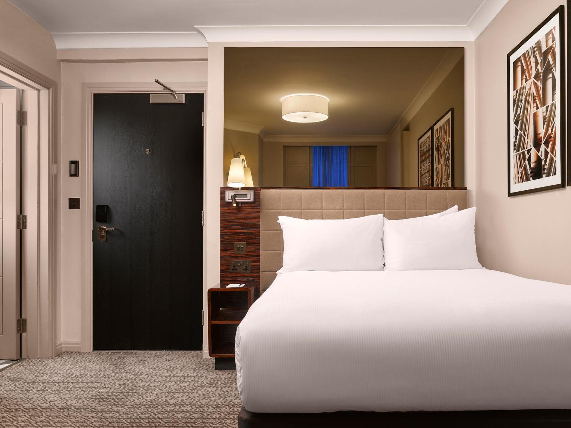 Palace 4* London