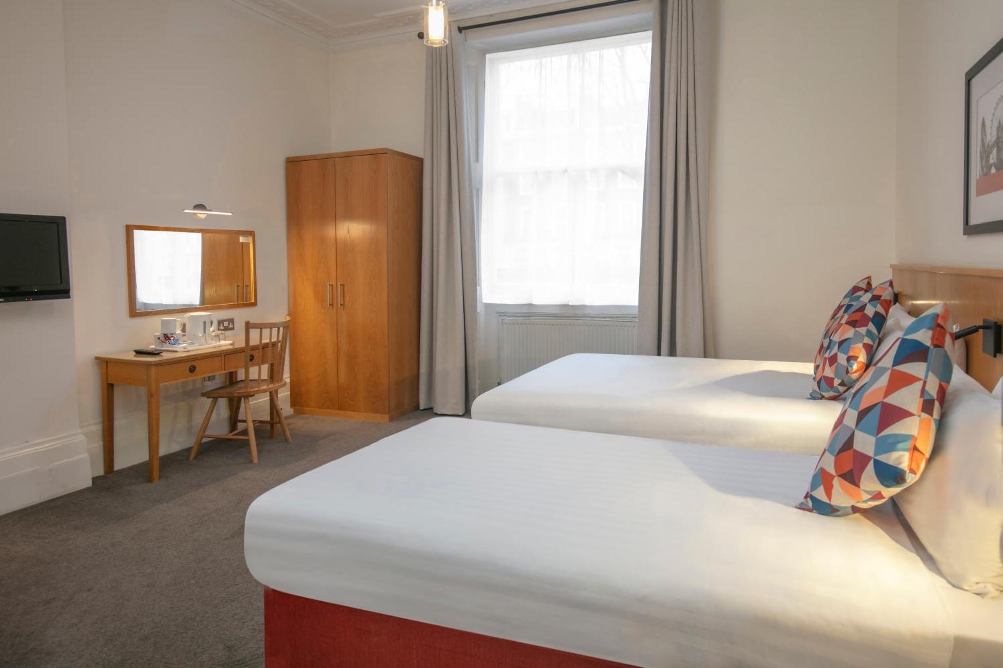 Queensway Hotel, Sure Collection By Western Londen