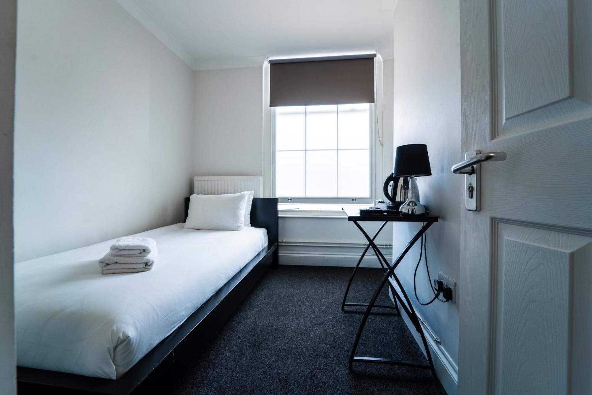 Chelsea Hotel London