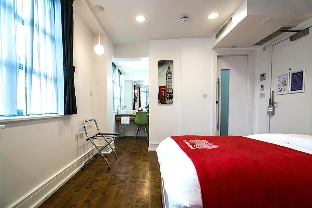 The Whitechapel 4* London